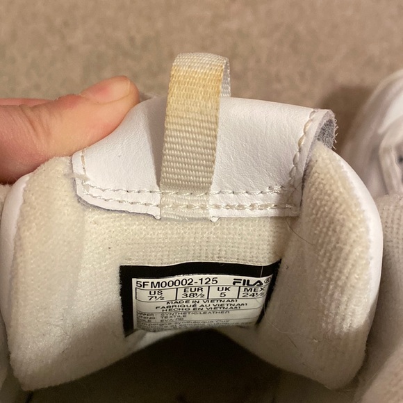 Fila Disruptors (Dino stompers) - Picture 5 of 5